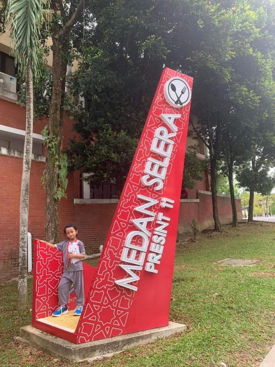 HomeStay D 11 Putrajaya Bagian luar foto